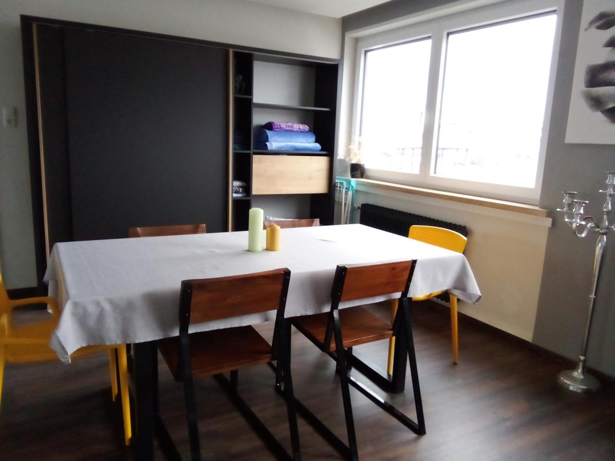 Apartments - Geraeumige 95 Qm Mit Balkon Aψβούργη Εξωτερικό φωτογραφία